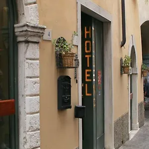 2* Hotell Modena Old Town
